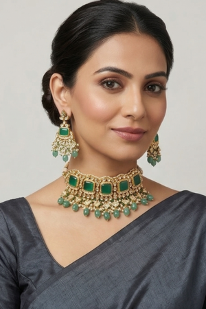 Glimique Regal Emerald-Toned Kundan Choker Set